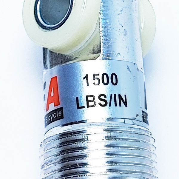 Амортизатор пружинный 210/190/8/8 пружина 8.5мм 1500 LBS 12165 фото